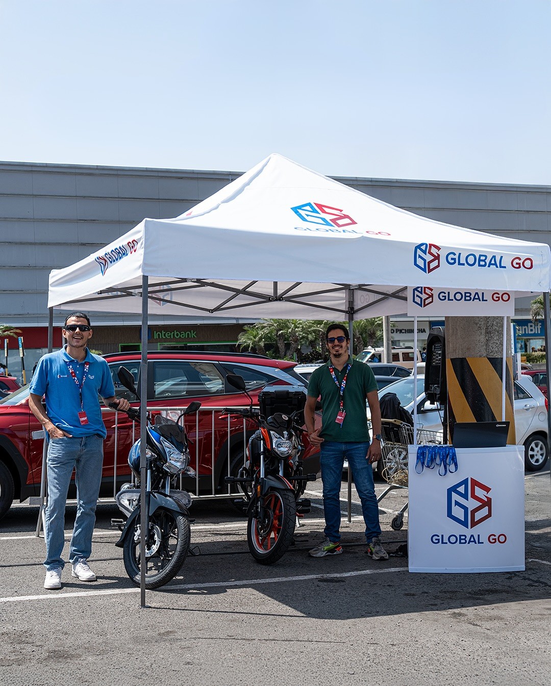 Equipo Global Go Perú - Especialistas en financiamiento de motos con más de 10 años de experiencia